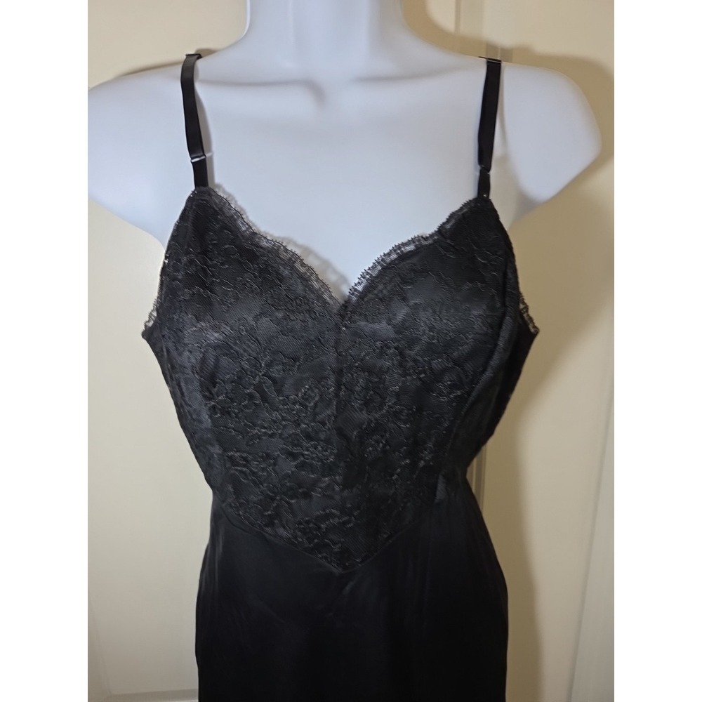 Vtg 1960s Vanity Fair Tricot Nylon‎ Lace Bodice Black Slip Dress Size 32 Short - Picture 3 of 11